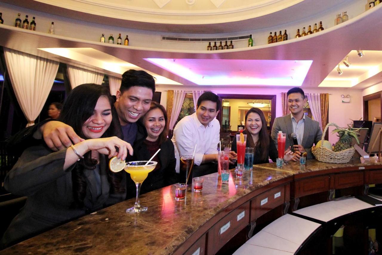 Oxford Suites Makati Makati City Dış mekan fotoğraf